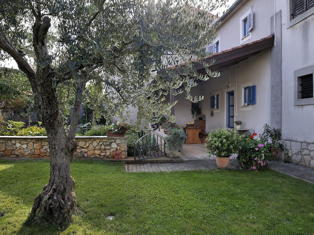 Apartment Vita Porec Esterno foto